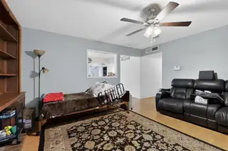 834 DELAMAR Avenue NW Living Room