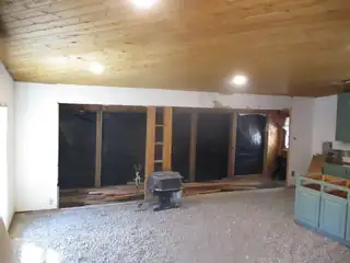 23 SKYLAND Boulevard Living Room