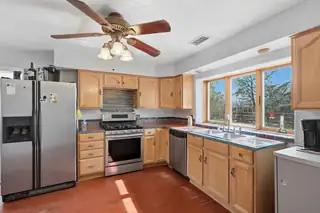 2671 Highway 47 Kitchen