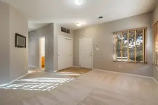 4015 Arapahoe Avenue NW Living Room