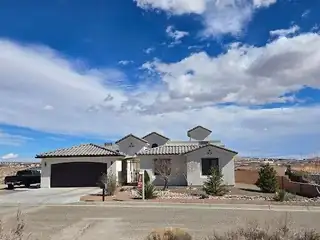 704 Gregg Road NE, Rio Rancho