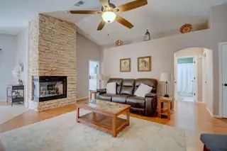 10231 Country Meadows Drive NW Living Room