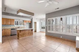 600 Superstition Drive SE Kitchen