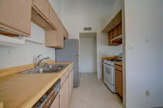 837 Madeira Drive SE Living Room