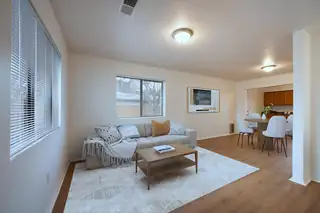 3029 Hudson Circle NW Living Room