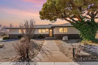 7121 Lisa Court NE, Albuquerque