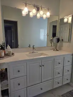 4215 Skyview Crest Road NW Garage