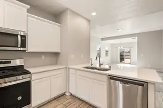 5635 Linq Place NE Kitchen