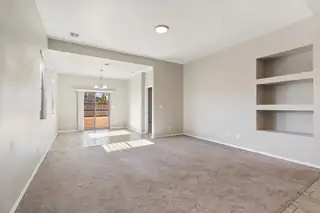 5635 Linq Place NE Living Room