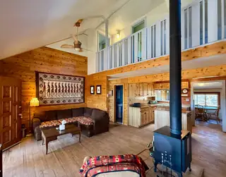 808 Timberlake Road Living Room