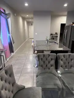 10683 Valedon Lane SW, Albuquerque