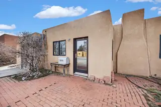 3028 Frontier Avenue NE Exterior Front