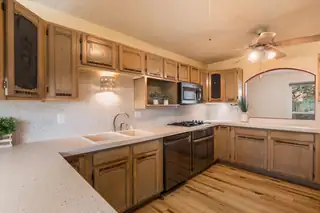 9231 Oakland Avenue NE Kitchen