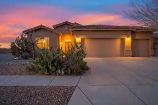 8305 Bouvardia Avenue NW, Albuquerque