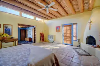 707 17th Street NW Bedroom