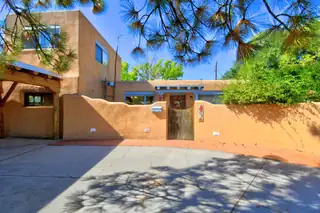 707 17th Street NW, Albuquerque