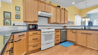 331 Rio Chama Circle SW Kitchen