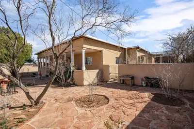 302 Fisher Avenue, Socorro, NM 87801 Patio