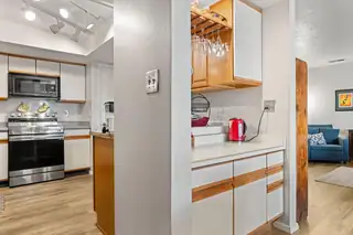 809 Country Club Drive SE APT 1A Kitchen