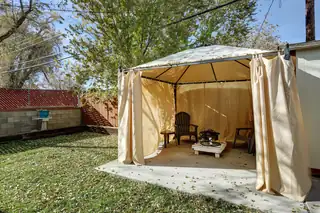 3217 La Veta Drive NE Patio