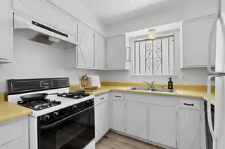 6407 Mendius Avenue NE Kitchen