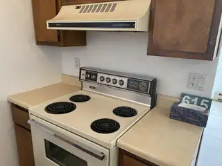 615 Linden Avenue Kitchen