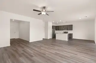 2506 Calle De Las Rosas Living Room