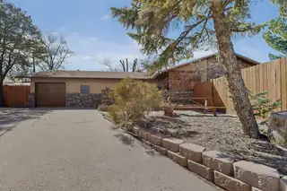 10245 Cove Court NW, Albuquerque