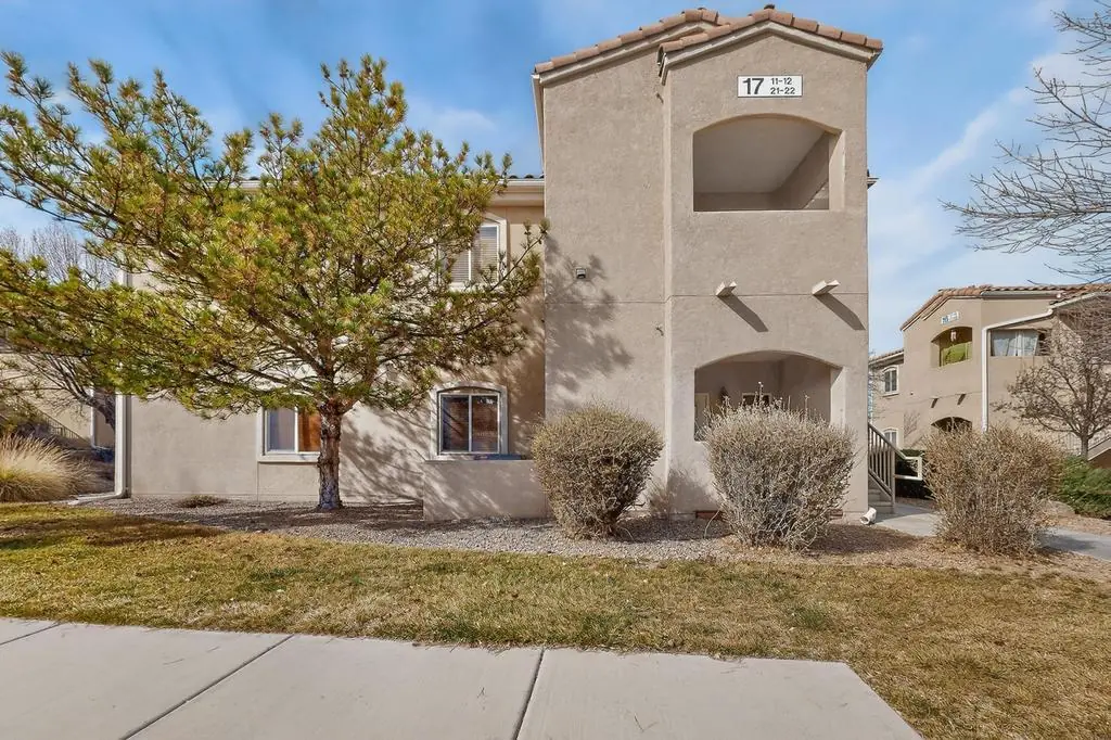 6800 Vista Del Norte Road NE 1711