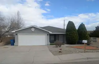 360 Don Carlos Avenue NE, Los Lunas 