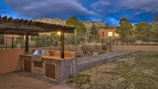 1180 Laurel Place NE Patio