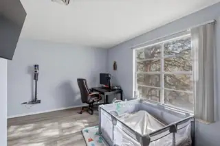 2800 Vail Avenue SE UNIT 258 Living Room