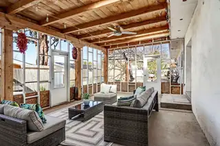 933 Avenida Estrellita NE Patio