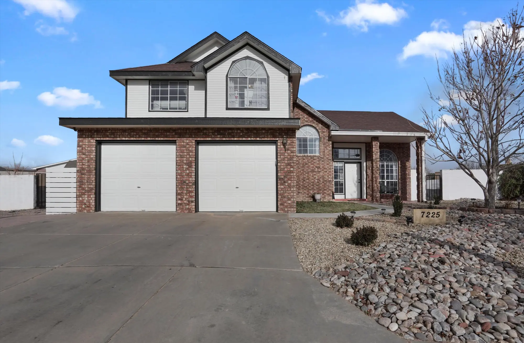 7225 Sacate Alto Street NW