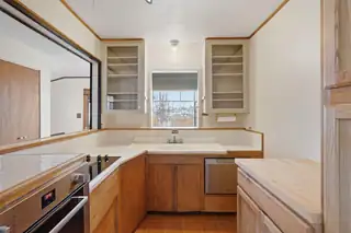 213 Harvard Drive SE Kitchen