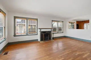 213 Harvard Drive SE Living Room