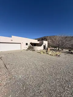 100 Tower Ridge Road Exterior Front