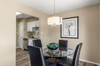 3000 Sol De Vida NW Dining Room