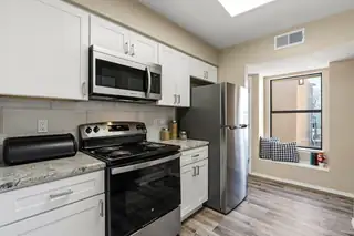 3000 Sol De Vida NW Kitchen