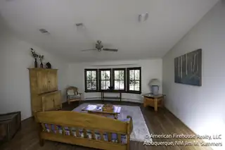 193 Barton Road # A Living Room