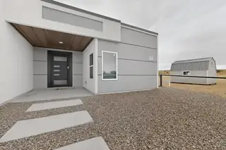 8 Mesa Del Norte Exterior Front