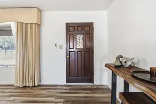 2425 Calle De Santiago Living Room