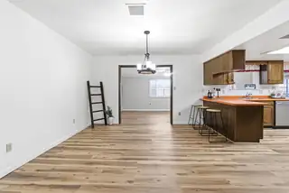 2425 Calle De Santiago Kitchen