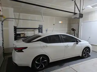 1724 Valle Vista Road NW Garage