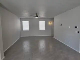 1724 Valle Vista Road NW Living Room