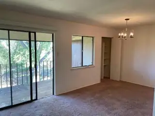 937 Country Club Drive SE APT J 