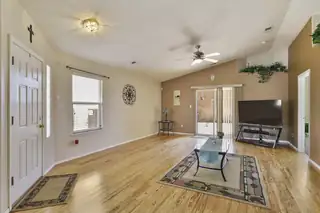 804 Mirasol Court NW Living Room