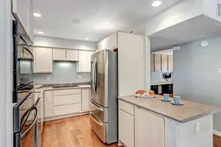 1301 Rio Rancho Boulevard SE B Kitchen