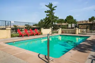 14 Casa Hermosa Drive NE Pool