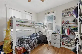 1504 6th Street NW Bedroom